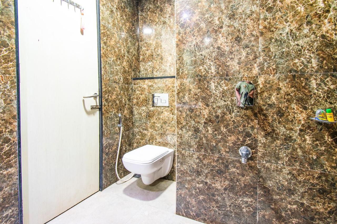Fabhotel Amrit Greens Indore Airport Exteriör bild